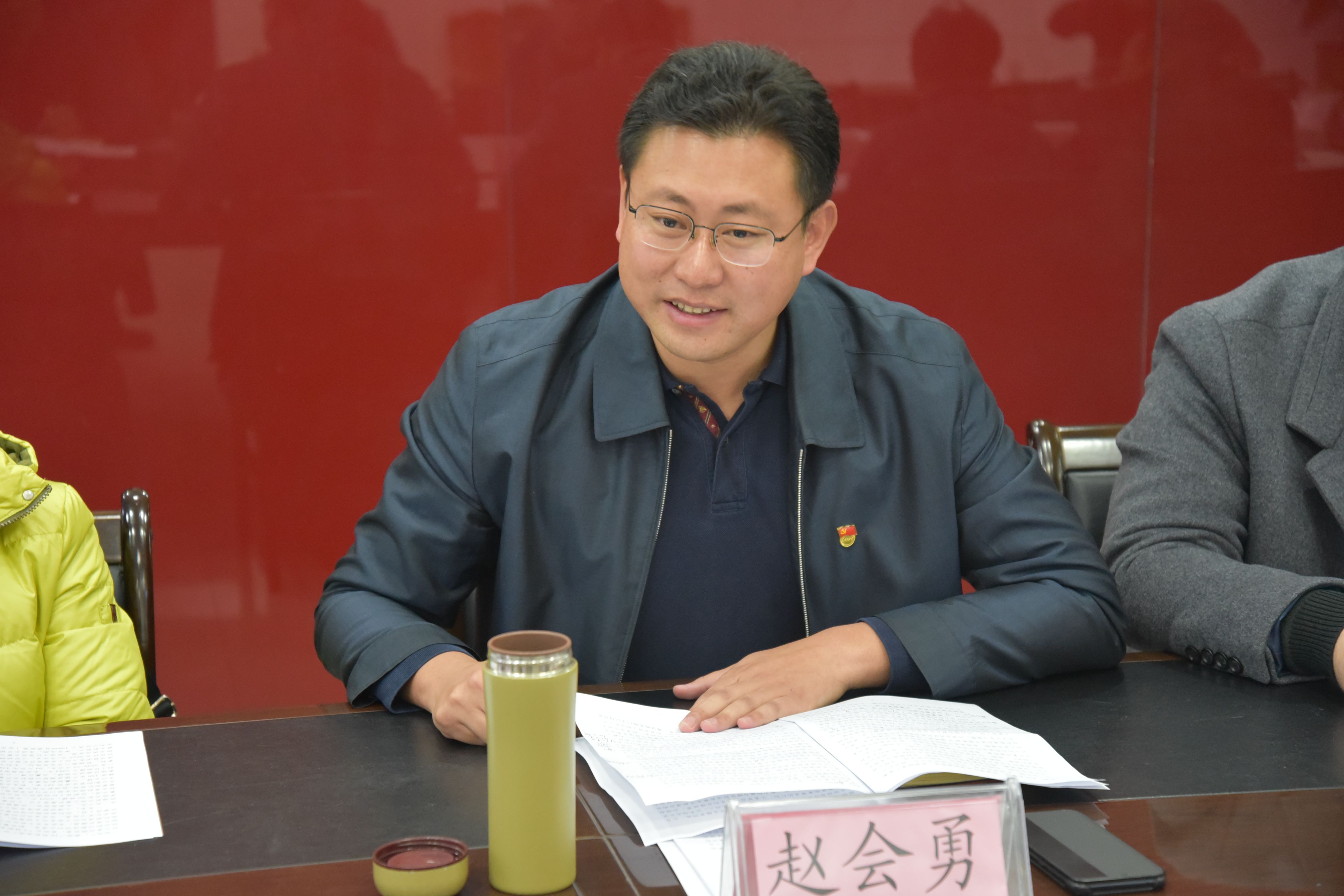 赵会勇区长带队调研上海西路街道工作