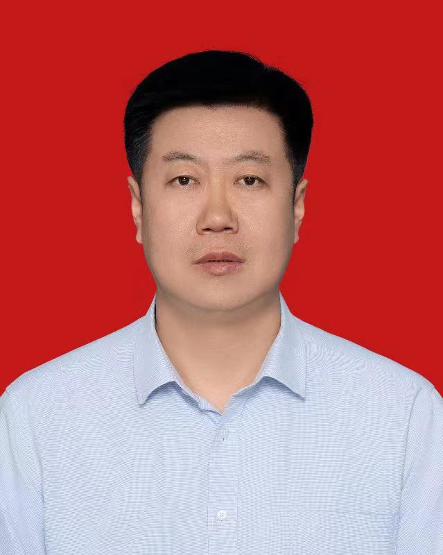 副区长：柴鹤忠