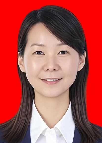 副书记：田 辉